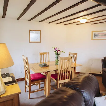 Gelt - Uk1276 * Castle Carrock